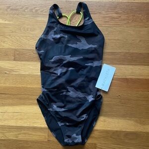 NWT Athleta Camo one piece swimsuit size 4/30